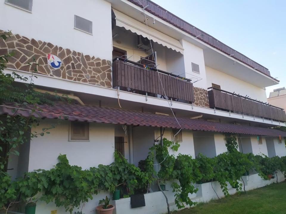 Hotel Paralia Nea Karvali Eksteriør bilde