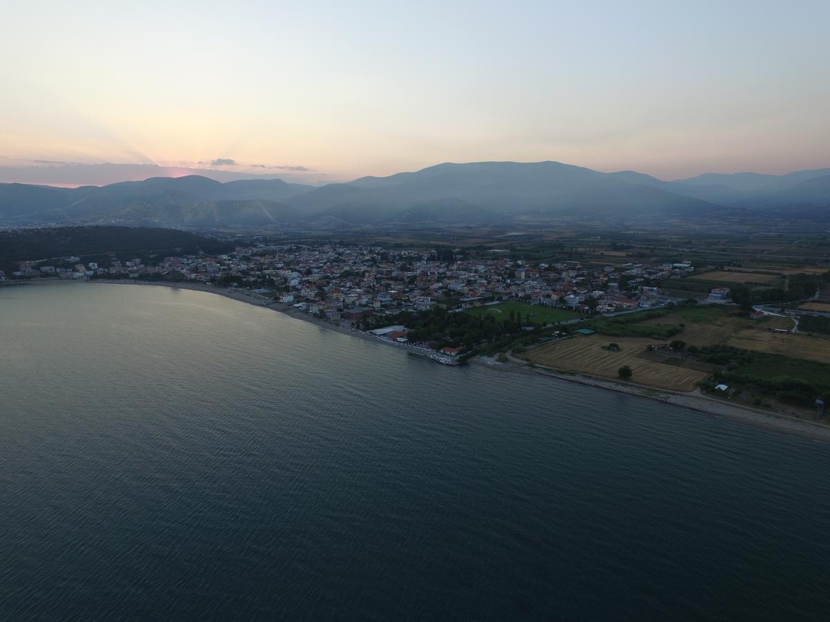 Hotel Paralia Nea Karvali Eksteriør bilde