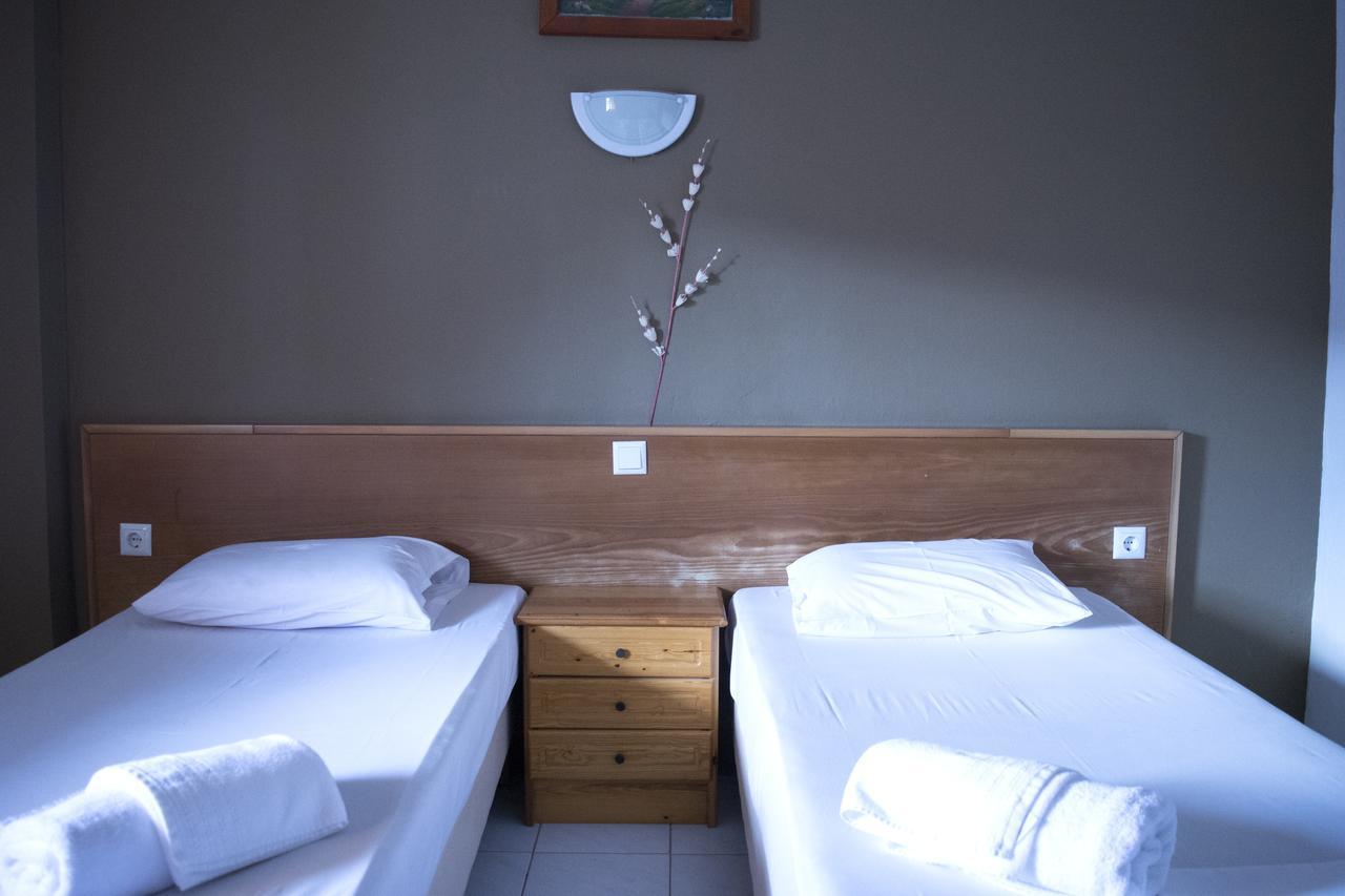 Hotel Paralia Nea Karvali Eksteriør bilde